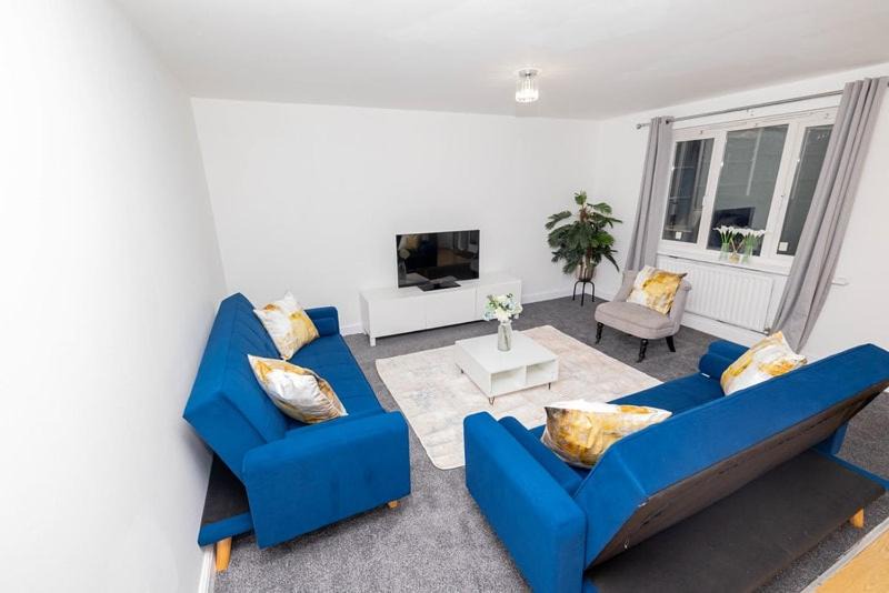 Photo of Others in Corby