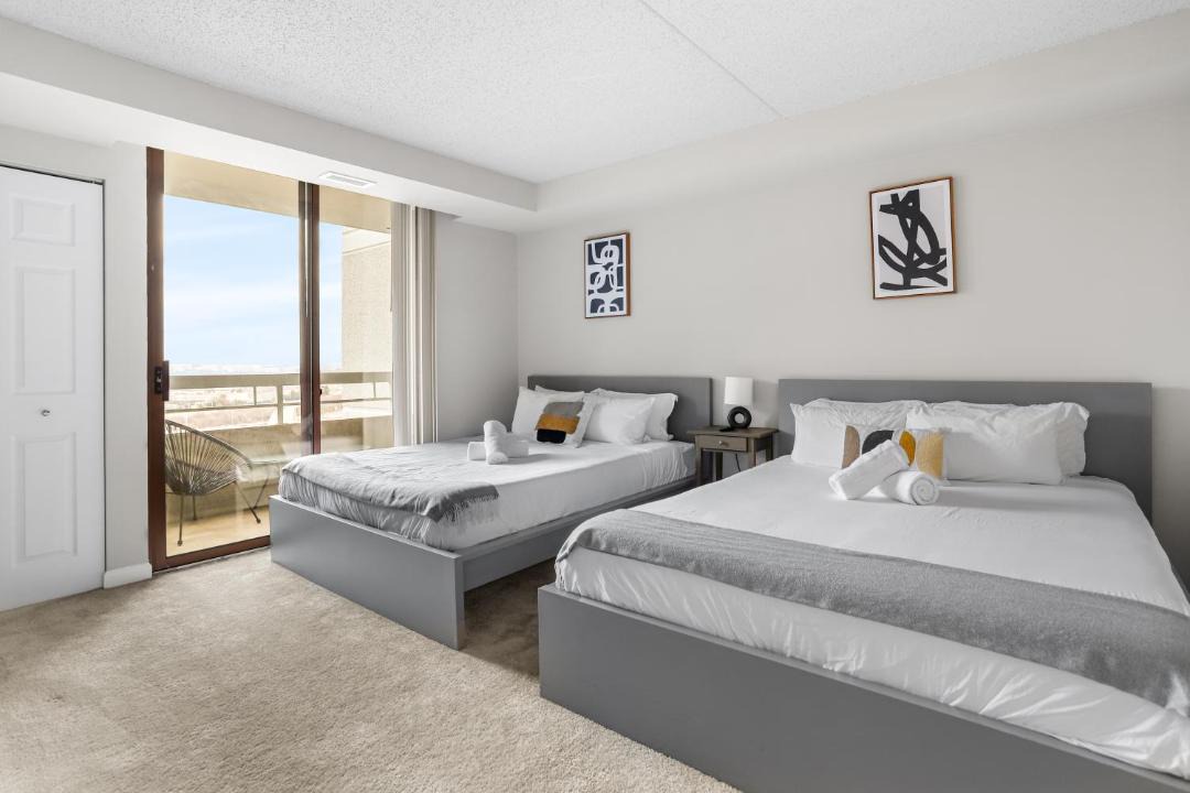 Photo of Bedroom in Crystal City