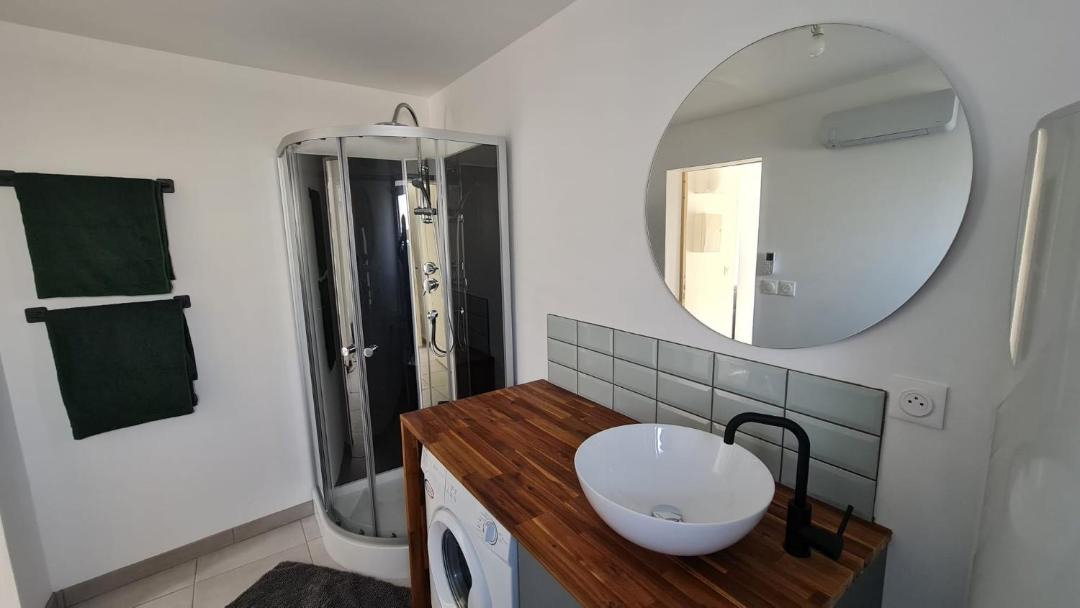 Photo of Bathroom in Pia