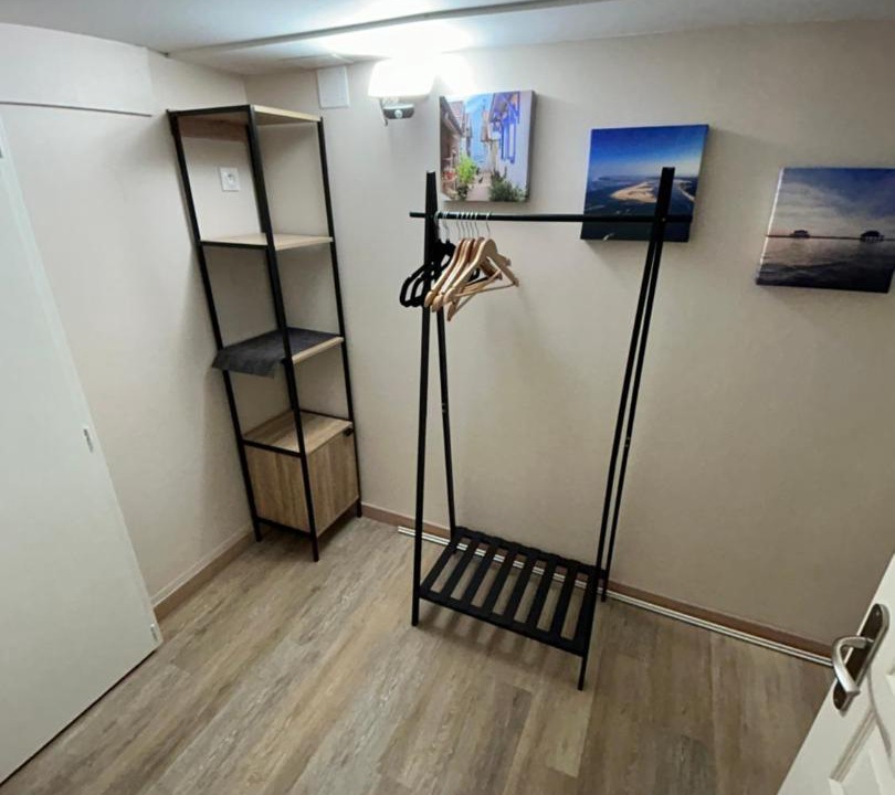 Photo of Others in Velines