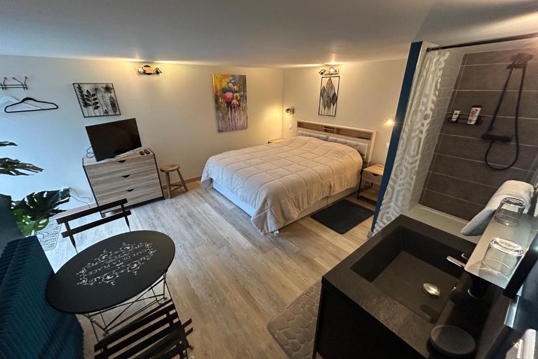 Photo of Bedroom in Velines