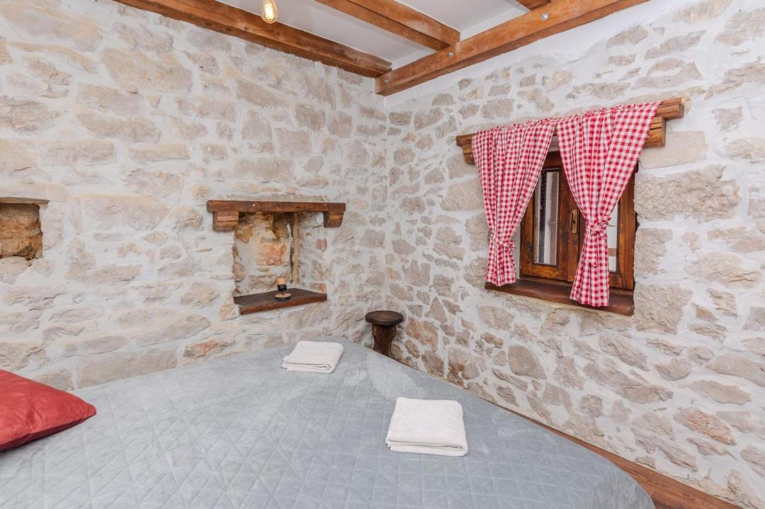Photo of Bedroom in Skabrnja