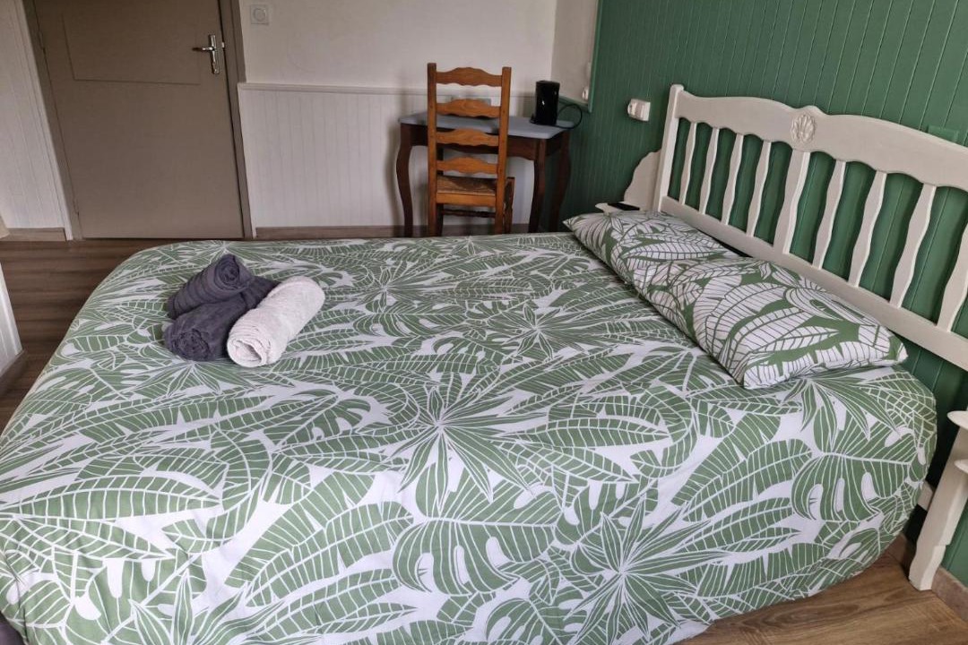 Photo of Bedroom in Villefranche-du-Perigord