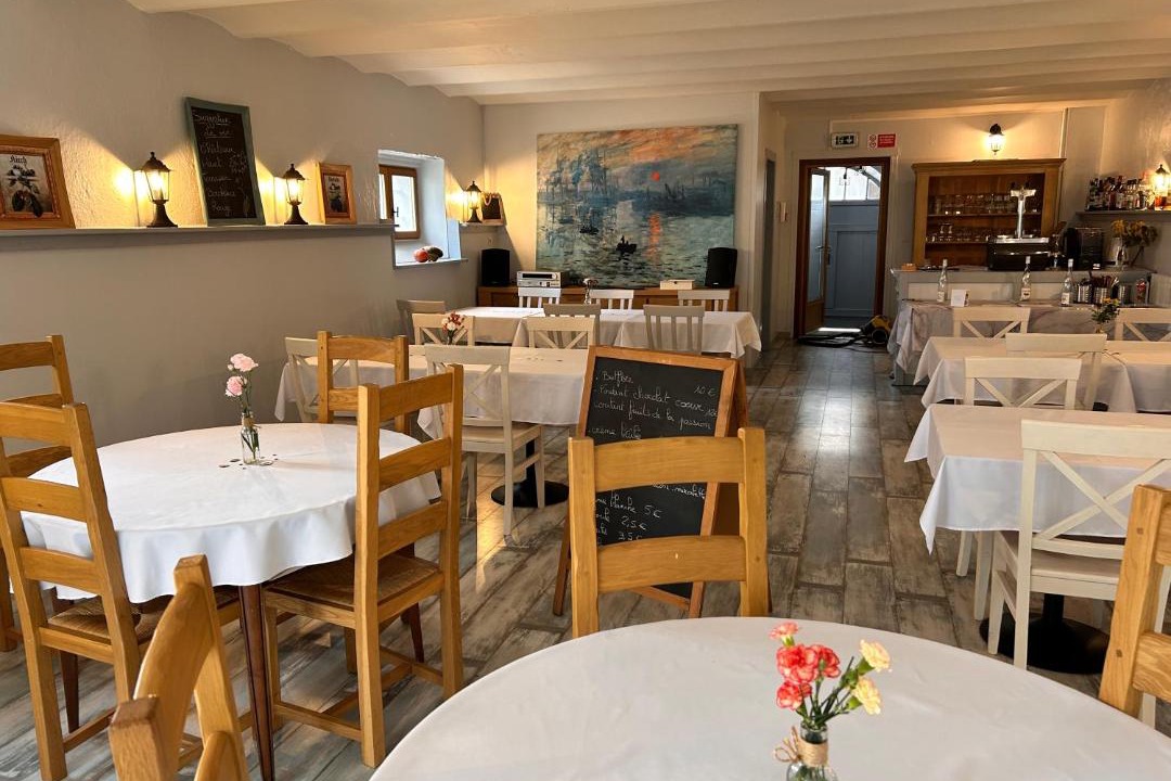 Photo of Kitchen in Aillevillers-et-Lyaumont