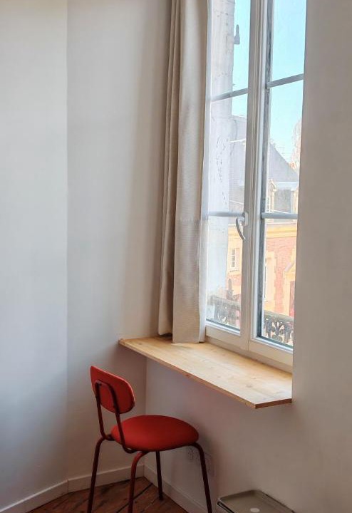 Photo of Bedroom in Lisieux