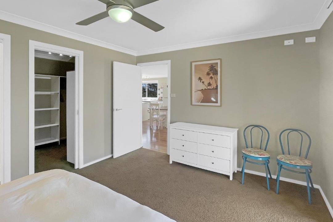 Photo of Bedroom in Batehaven