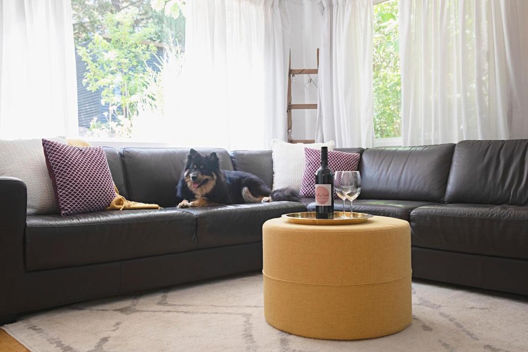 Photo of Livingroom in Hepburn Springs