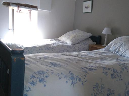 Photo of Bedroom in Castelnau-de-Montmiral