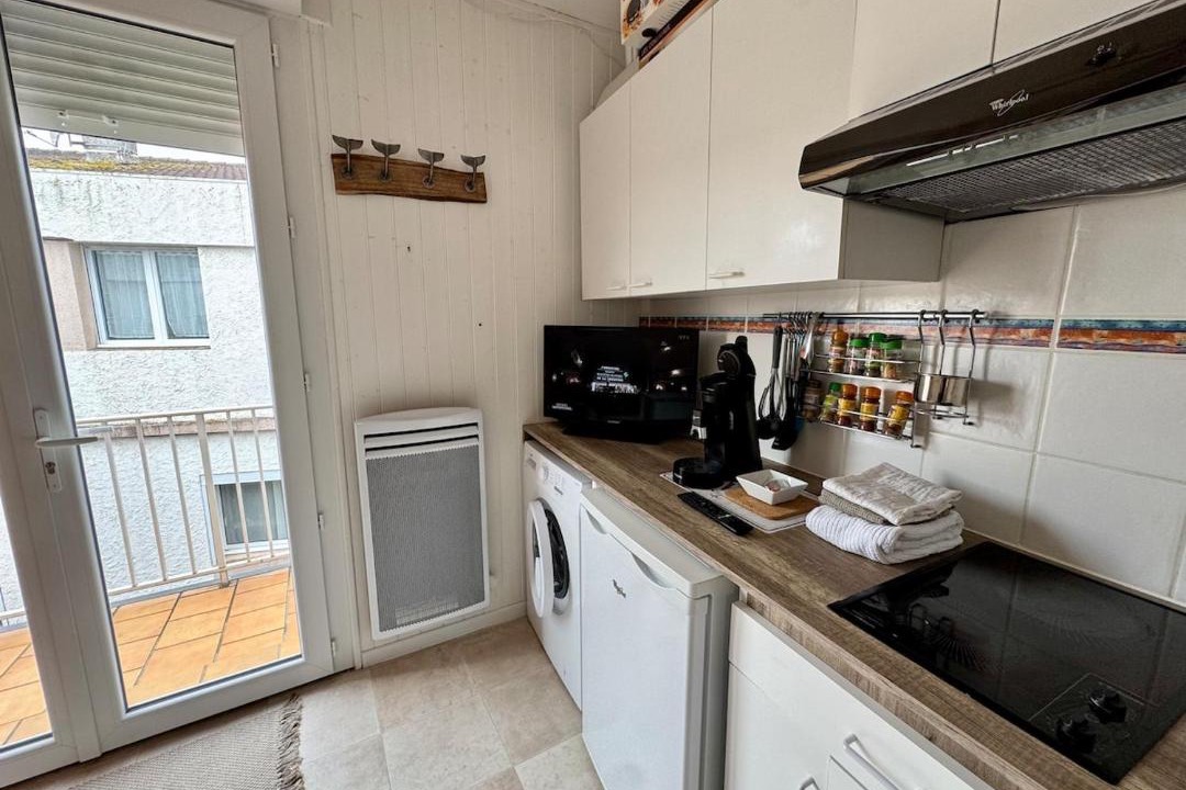 Photo of Kitchen in Saint-Vincent-sur-Jard