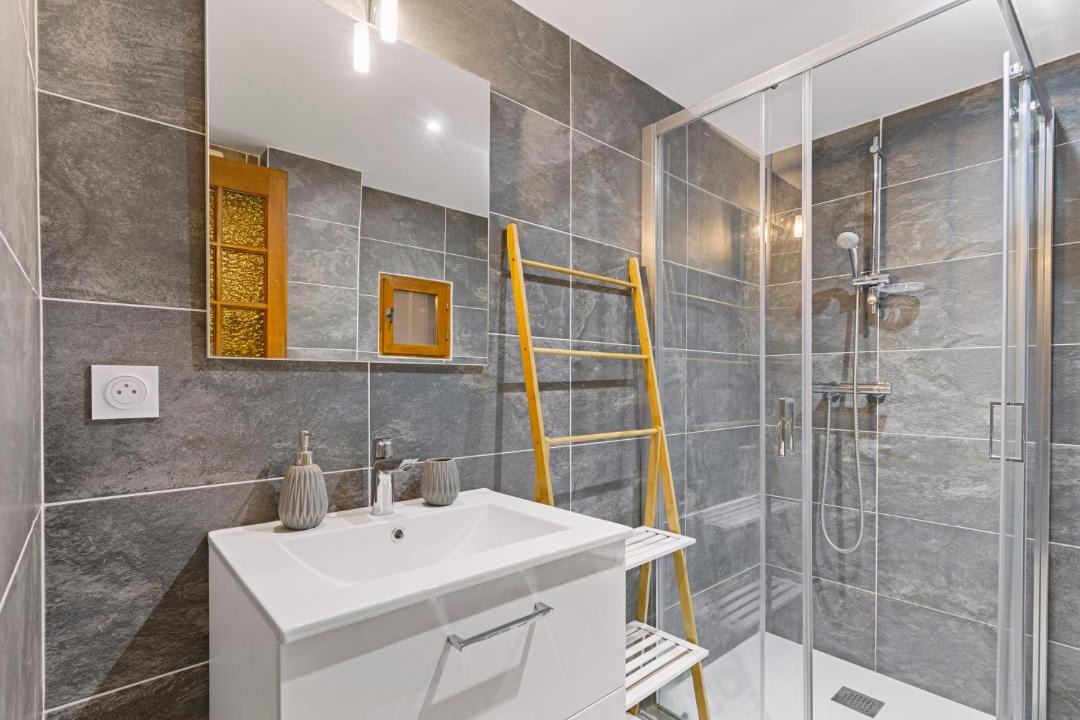 Photo of Bathroom in Montrevel-en-Bresse