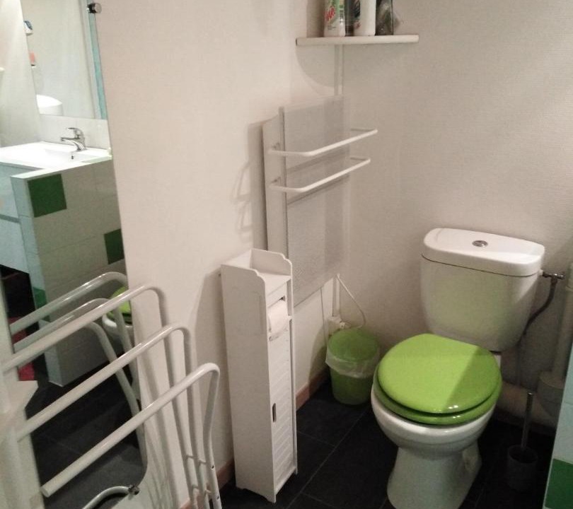 Photo of Bathroom in Feillens