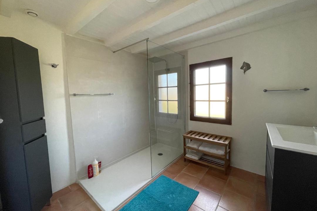 Photo of Bathroom in Lesgor