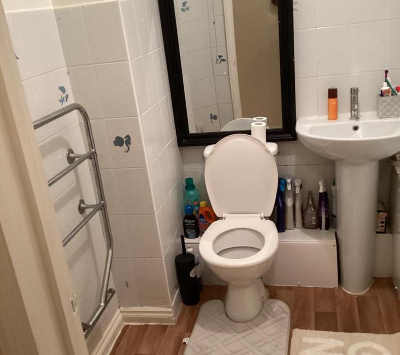 Photo of Bathroom in Thamesmead