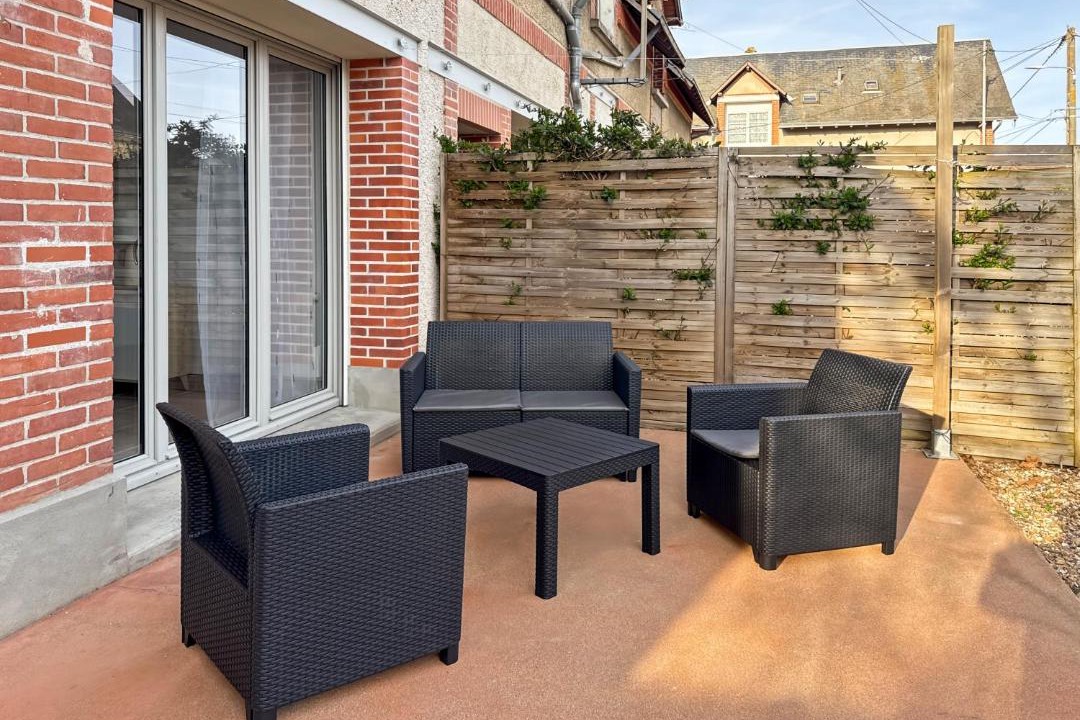 Photo of Patio Balcony in Montoire-sur-le-Loir