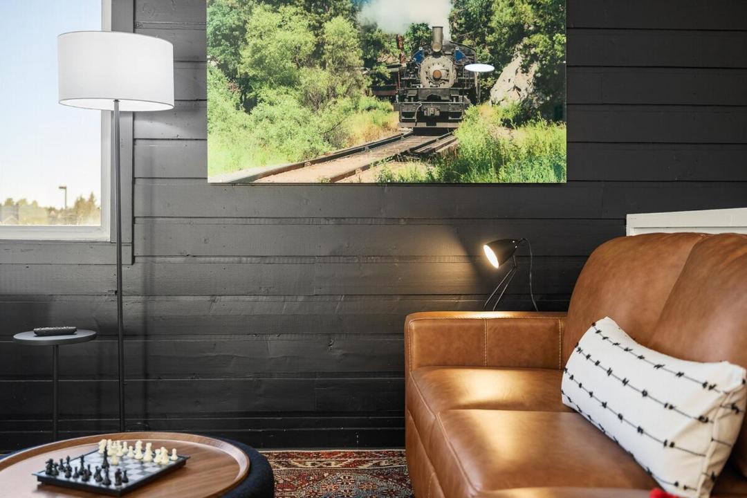 Photo of Livingroom in Custer