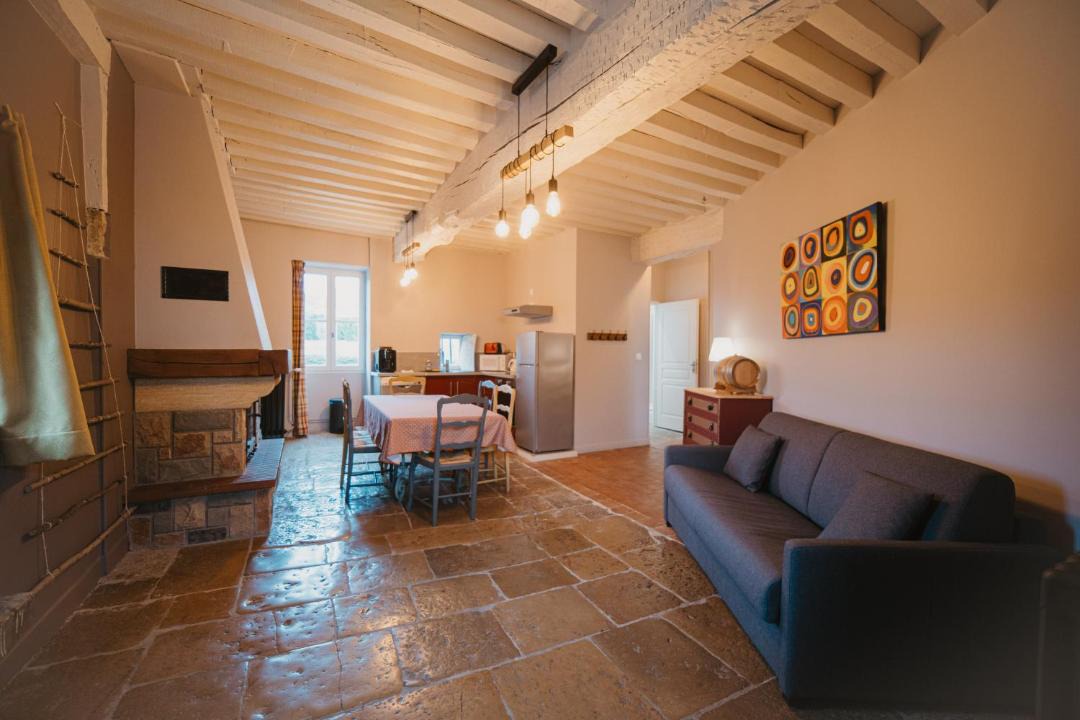 Photo of Others in Fixin