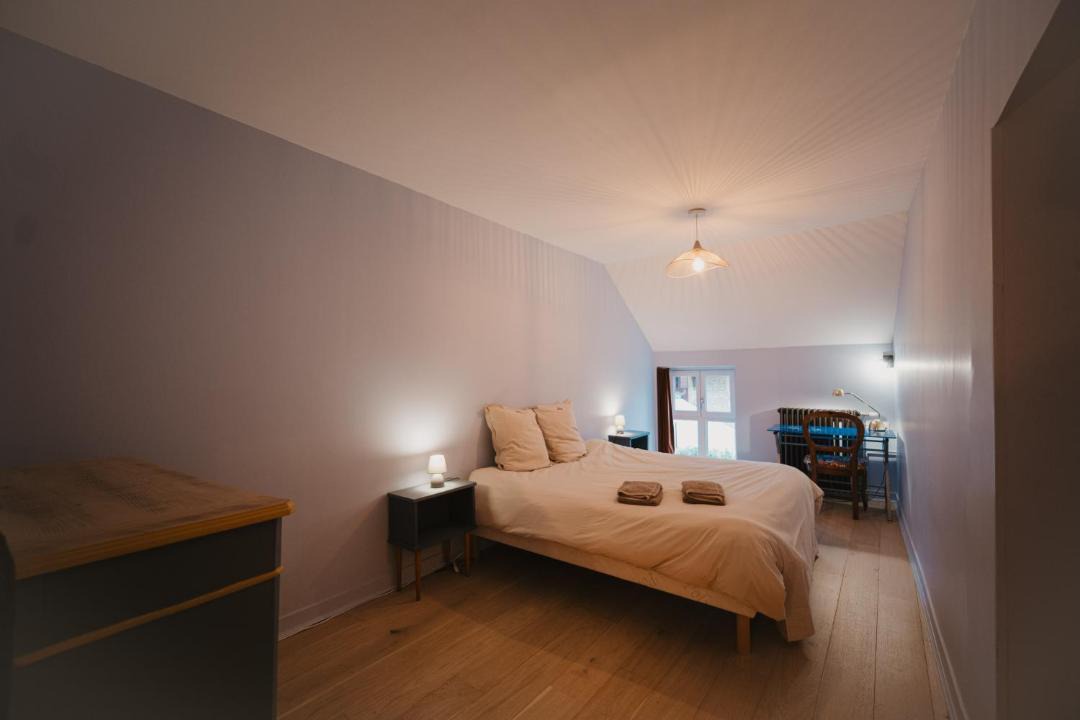 Photo of Bedroom in Fixin