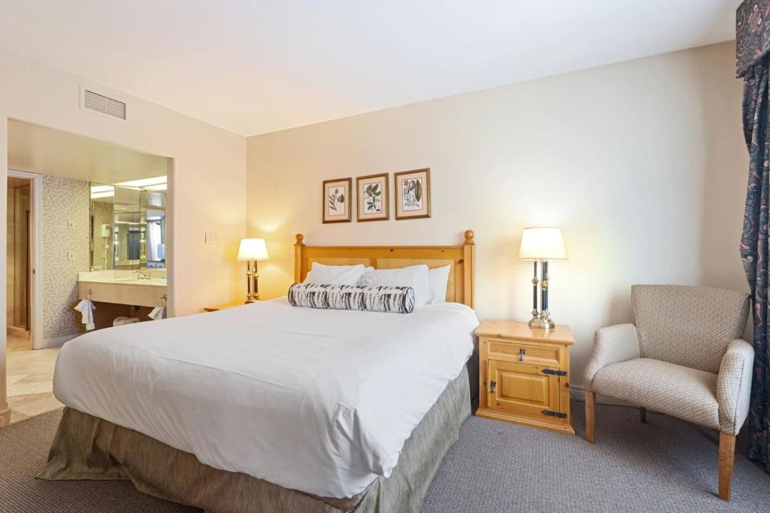 Photo of Bedroom in Oro-Medonte