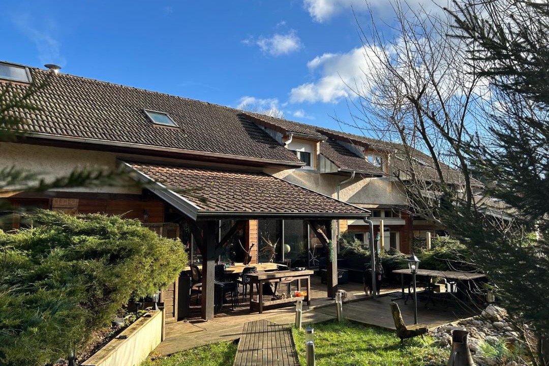 Photo of Others in Bourg-de-Sirod