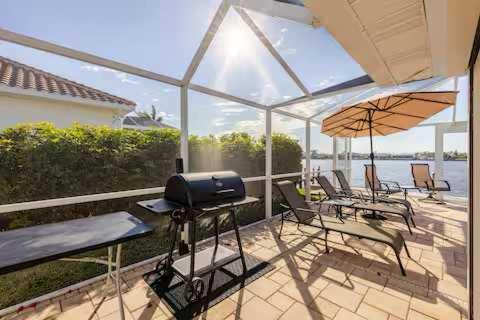 Photo of Patio Balcony in Eight Lakes