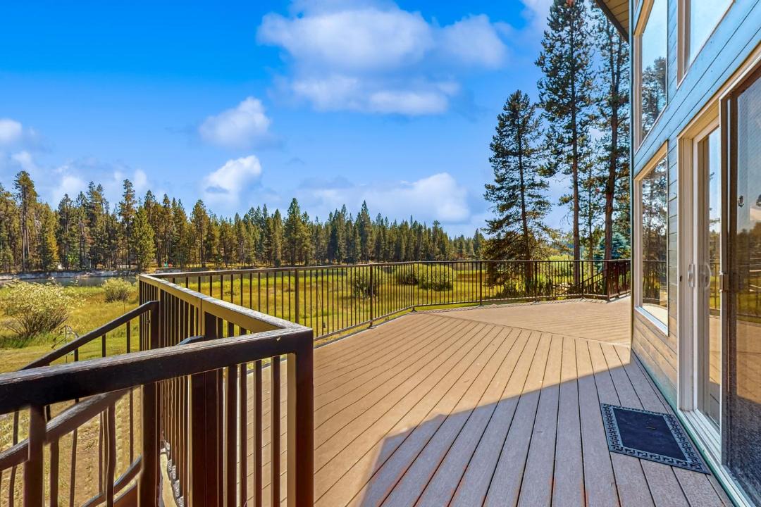 Photo of Patio Balcony in Three Rivers