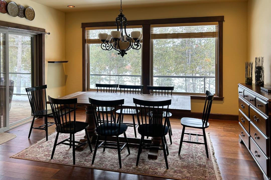 Photo of Kitchen in Oregon Water Wonderland