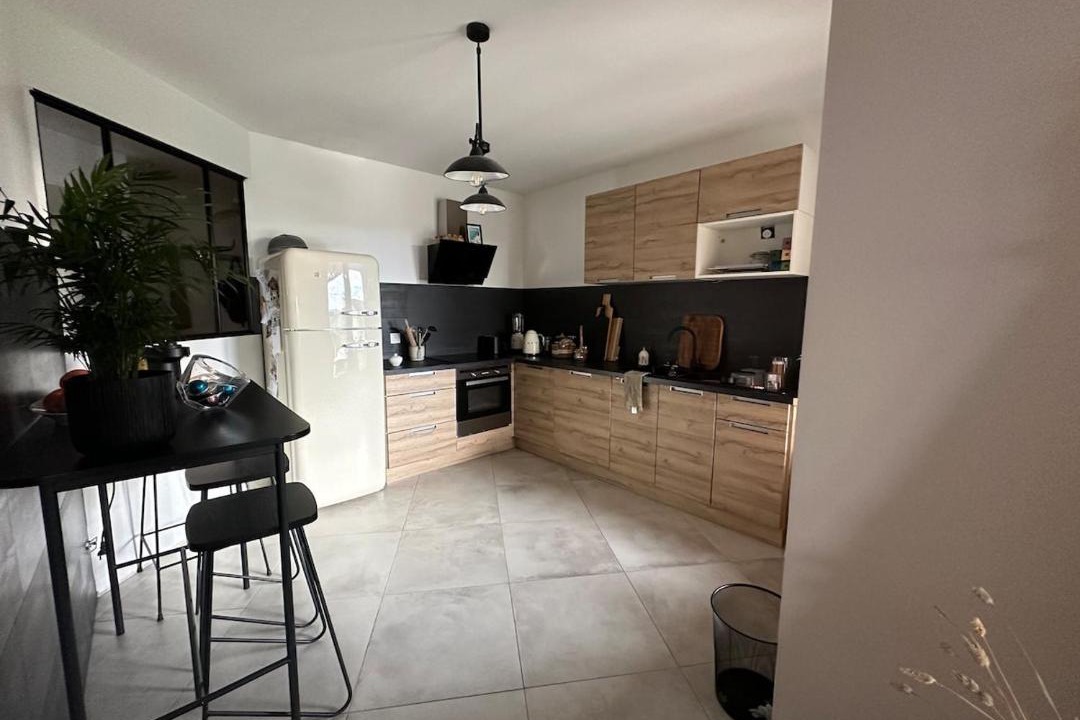 Photo of Kitchen in Saint-Genix-sur-Guiers