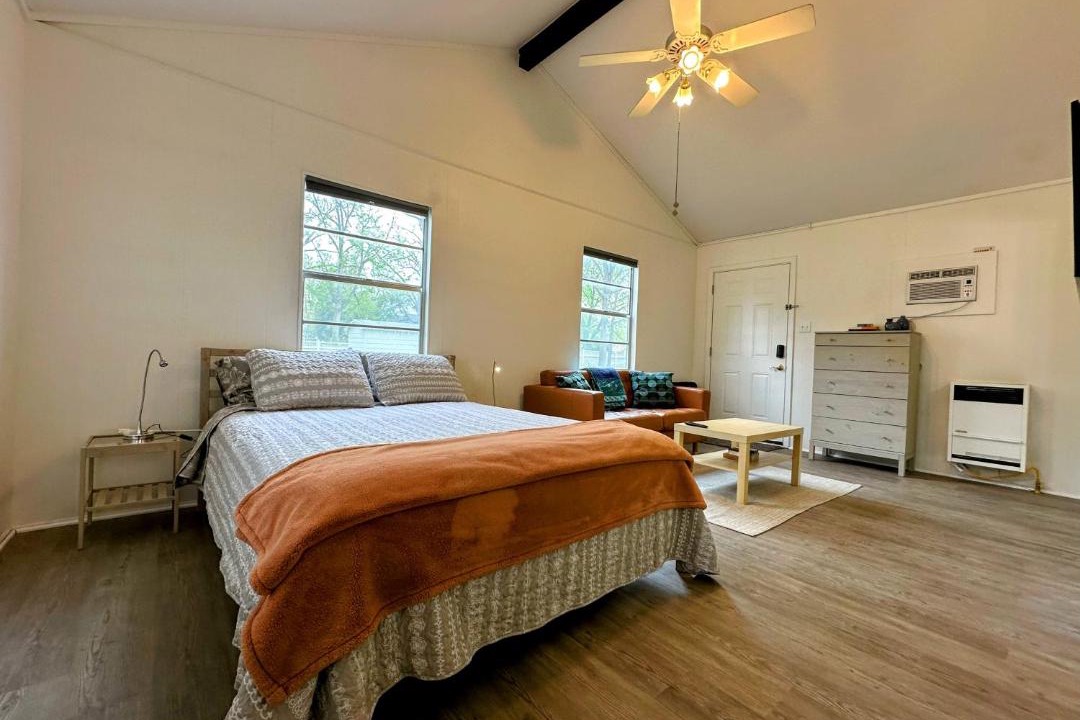 Photo of Bedroom in Taylor