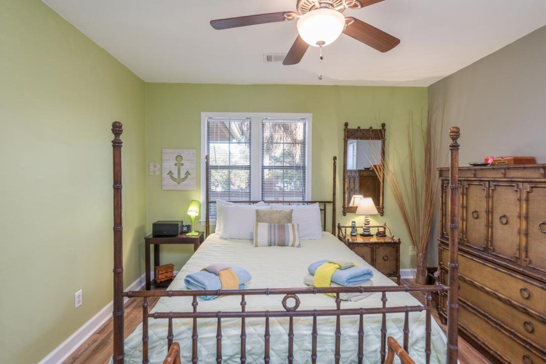 Photo of Bedroom in Saint Helena Island