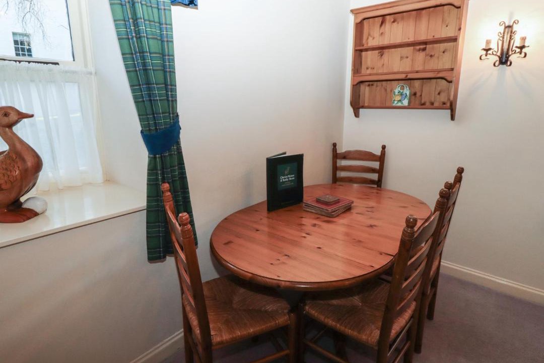 Photo of Others in Akeld