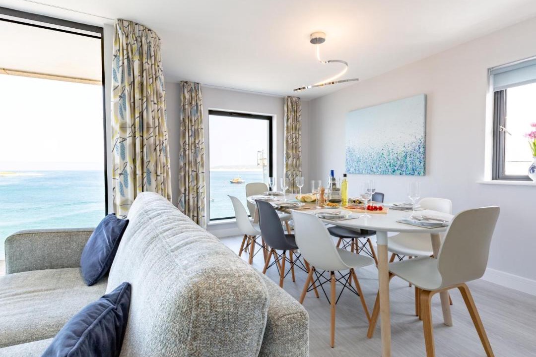 Photo of Others in Appledore