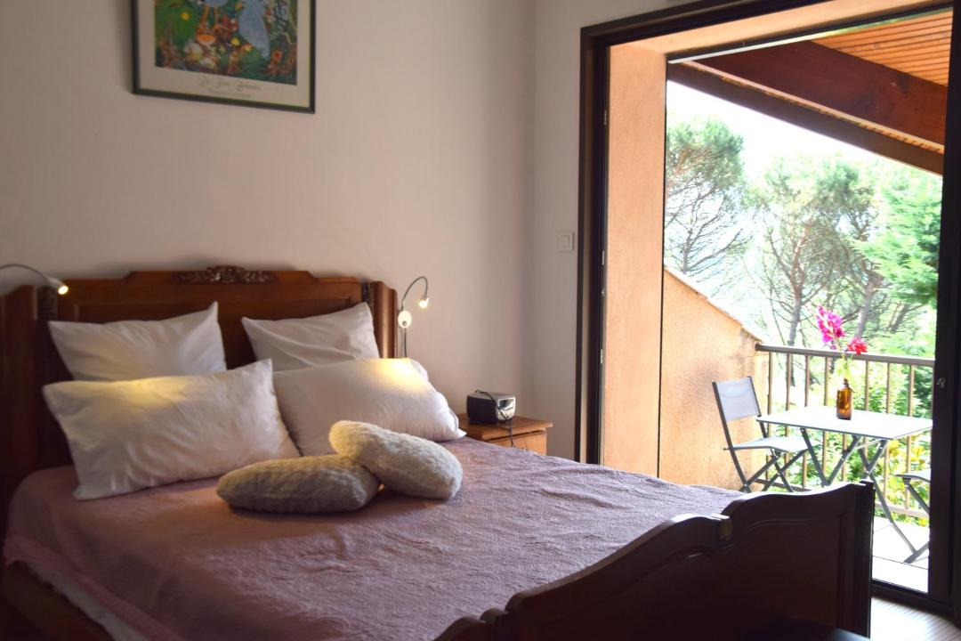 Photo of Others in Burlats