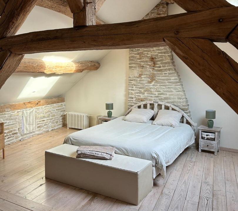 Photo of Bedroom in Nuits-Saint-Georges