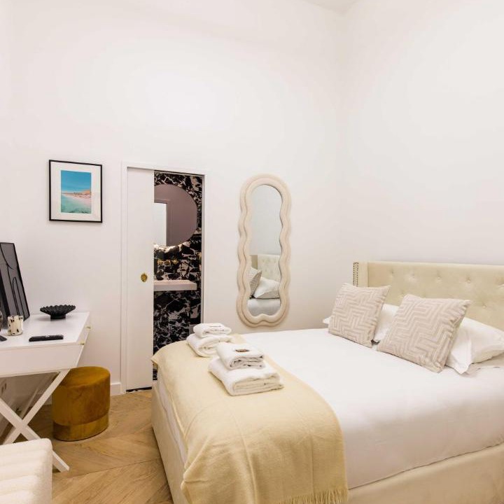 Photo of Bedroom in Ternes
