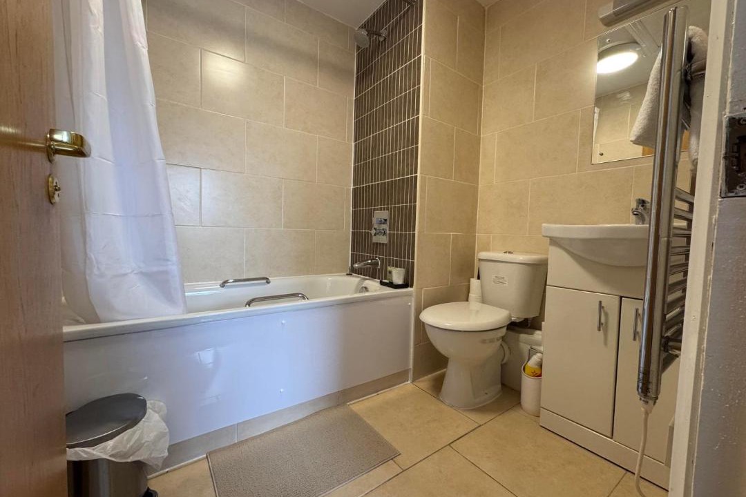 Photo of Bathroom in Reading