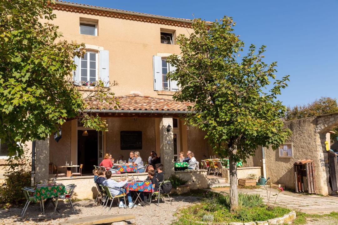 Photo of Others in Lagrand