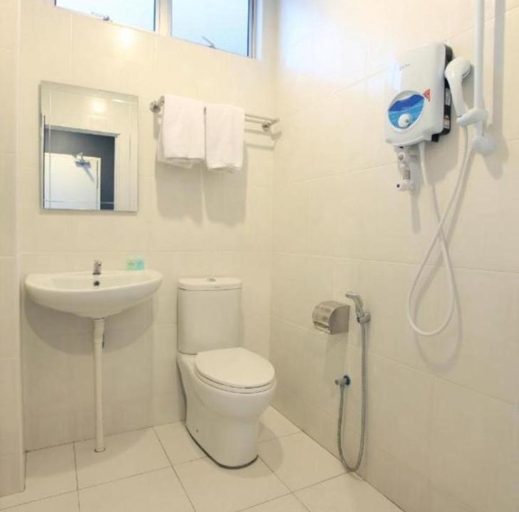 Photo of Bathroom in Pontian