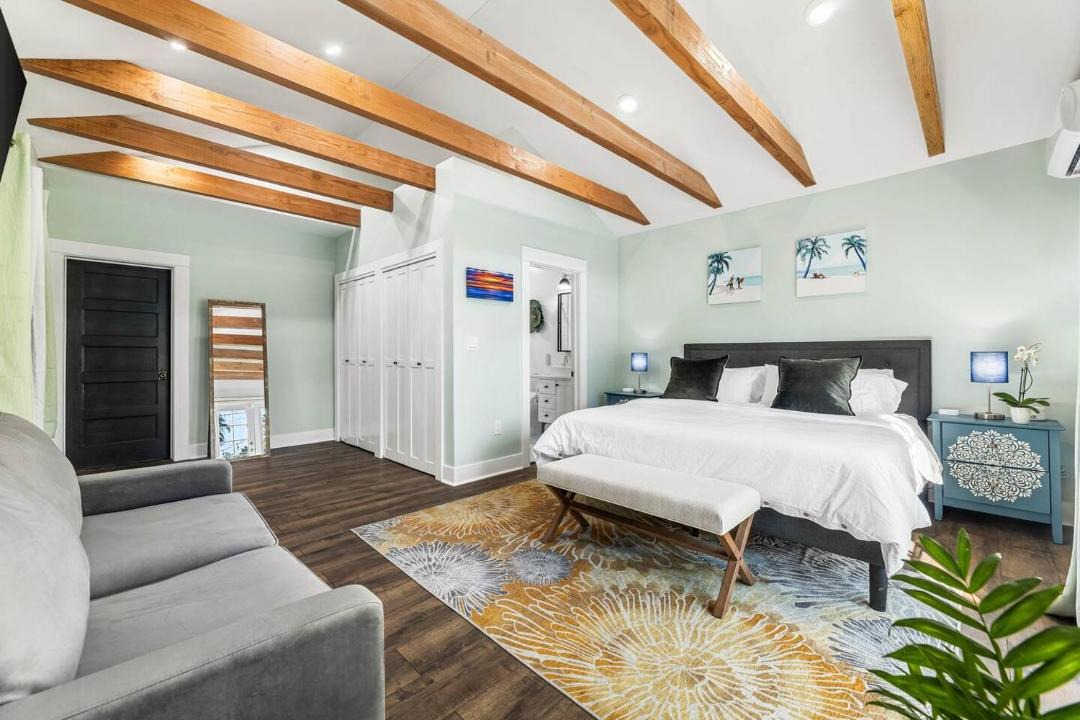 Photo of Bedroom in Hollywood