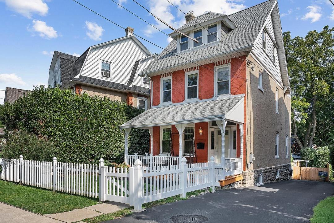 Photo of Others in Bryn Mawr