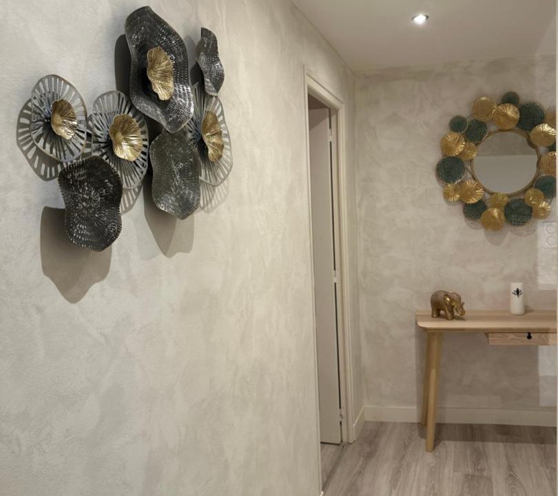 Photo of Bathroom in Combronde