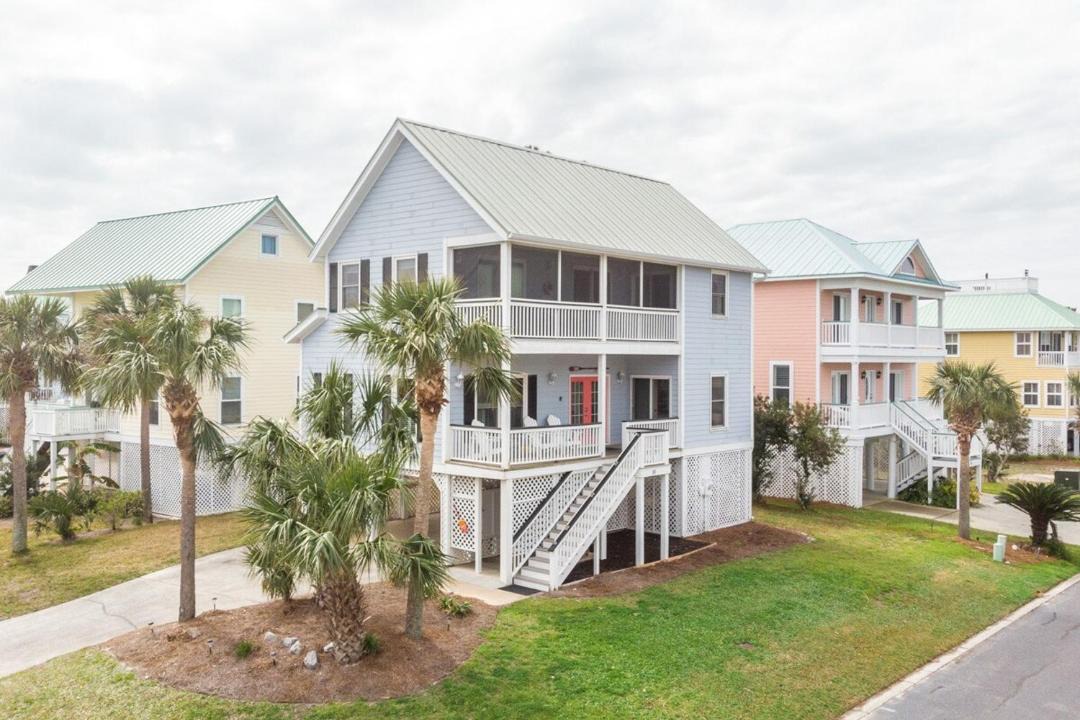 Photo of Others in Oceanmarsh Subdivision
