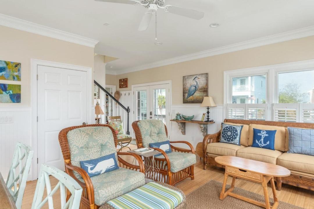 Photo of Others in Oceanmarsh Subdivision