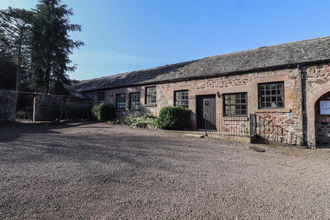 Photo of Others in Akeld