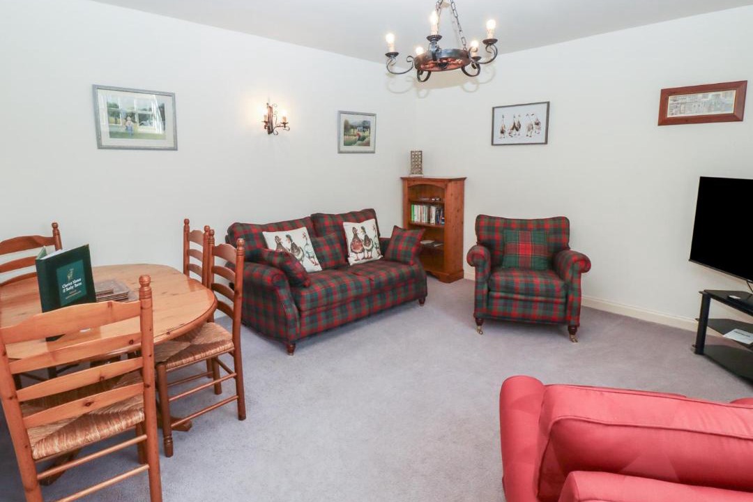 Photo of Others in Akeld