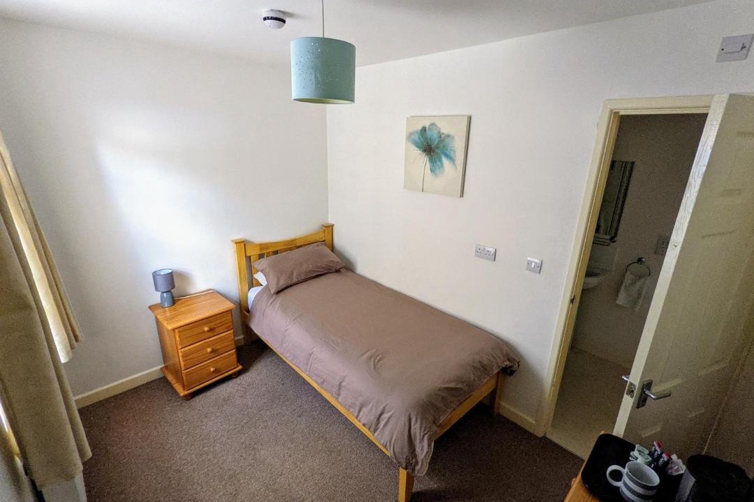 Photo of Bedroom in Linslade