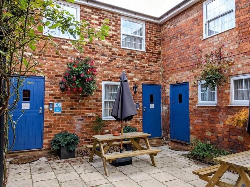 Photo of Others in Linslade