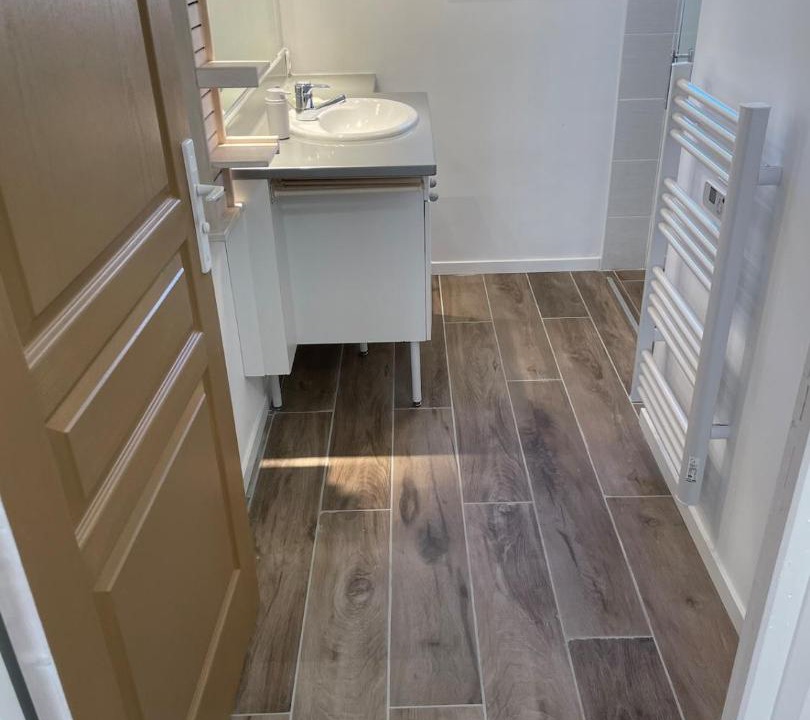 Photo of Bathroom in Onet-le-Chateau