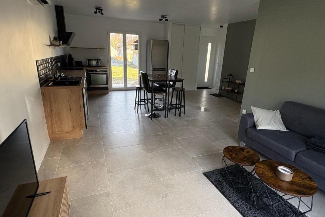 Photo of Others in Saint-Aubin