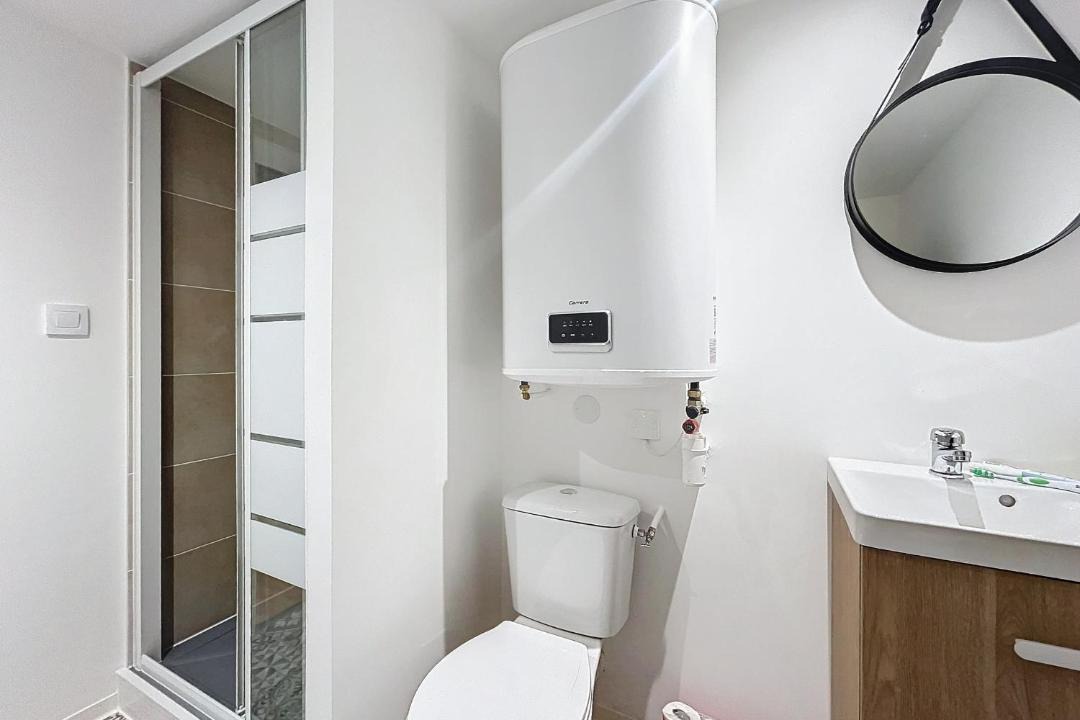Photo of Bathroom in Cuxac-dʼAude