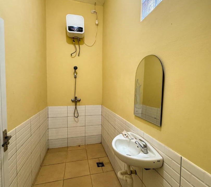 Photo of Bathroom in Wainapal